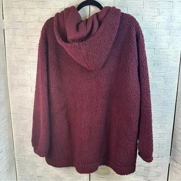 Koolaburra by Ugg Sherpa burgundy, Quarter Zip Sweatshirt hoodie, Shacket cozy - Picture 5 of 11